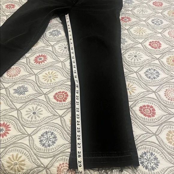 Lucky Brand Sweet Mid-rise straight black jeans, size 8/29. - Picture 7 of 9